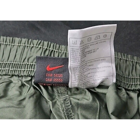 Vintage 90s Nike Pants Men’s XL Green Windbreaker Track Nylon Baggy Loose - Picture 7 of 7